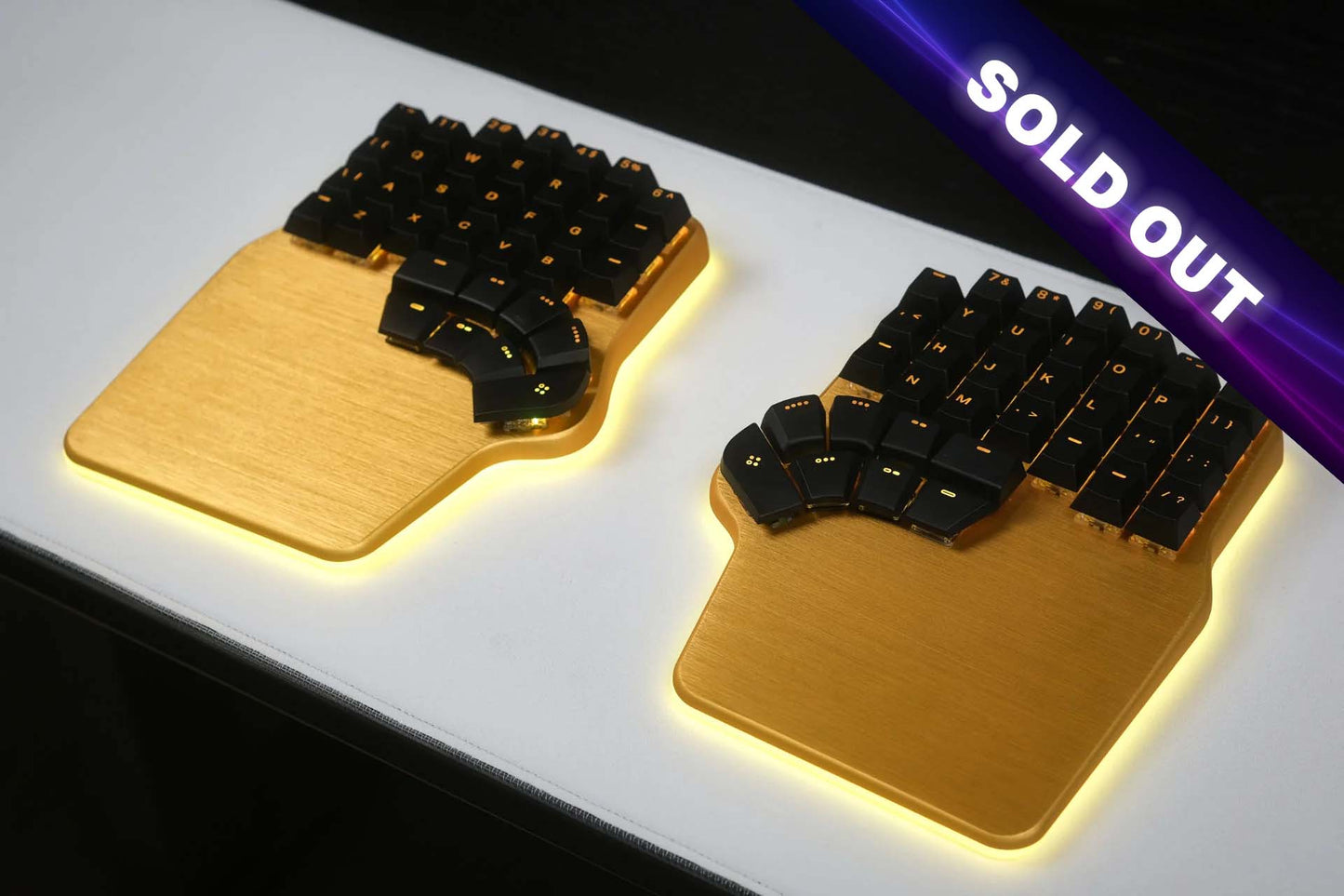 Dygma Defy Egyptian Gold & Black