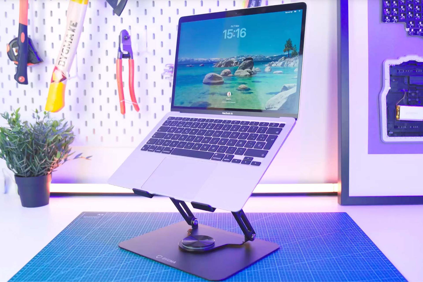 360º Laptop Stand