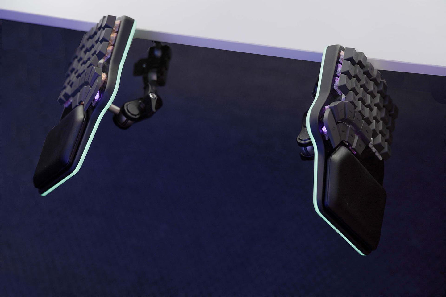 Articulated Arms and Adaptor Puck Bundle